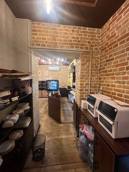 Нежилое помещение с готовыми арендатором. Ор-р: Джуманджи, Мона.