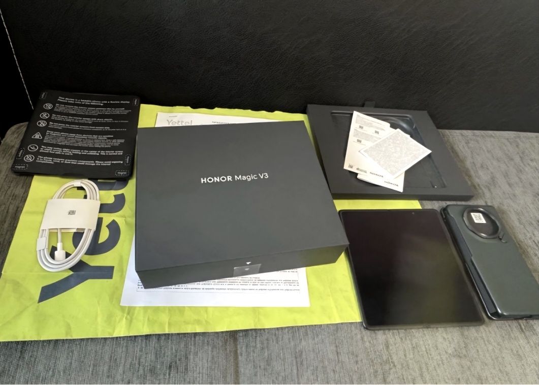 КАТО НОВ 512GB Honor Magic V3 Yettel Гаранция 2027 г. Green / Зелен