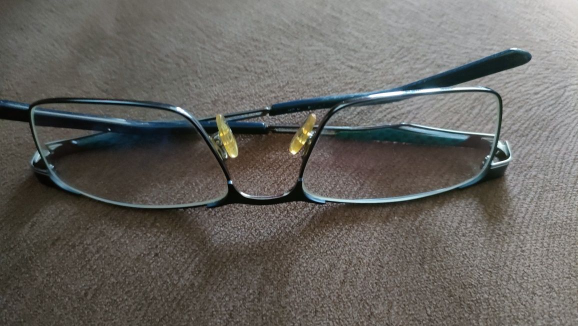 Vând ramă ochelari protecție lumina artificială