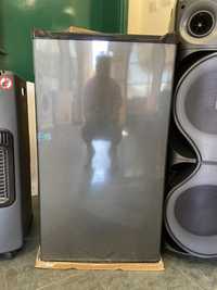 Хладилник с една врата Arielli ARS-121LNDG