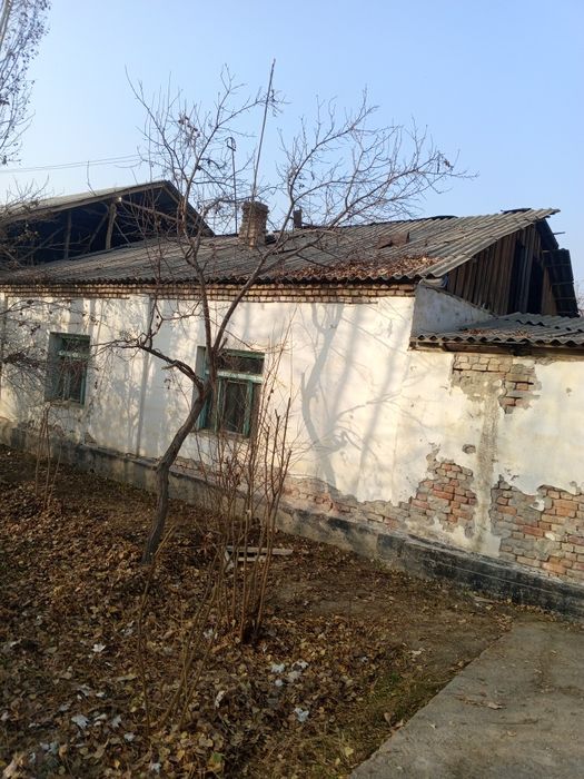 Ulugʼnor tumani uy sotiladi oqoltin 3 bolim