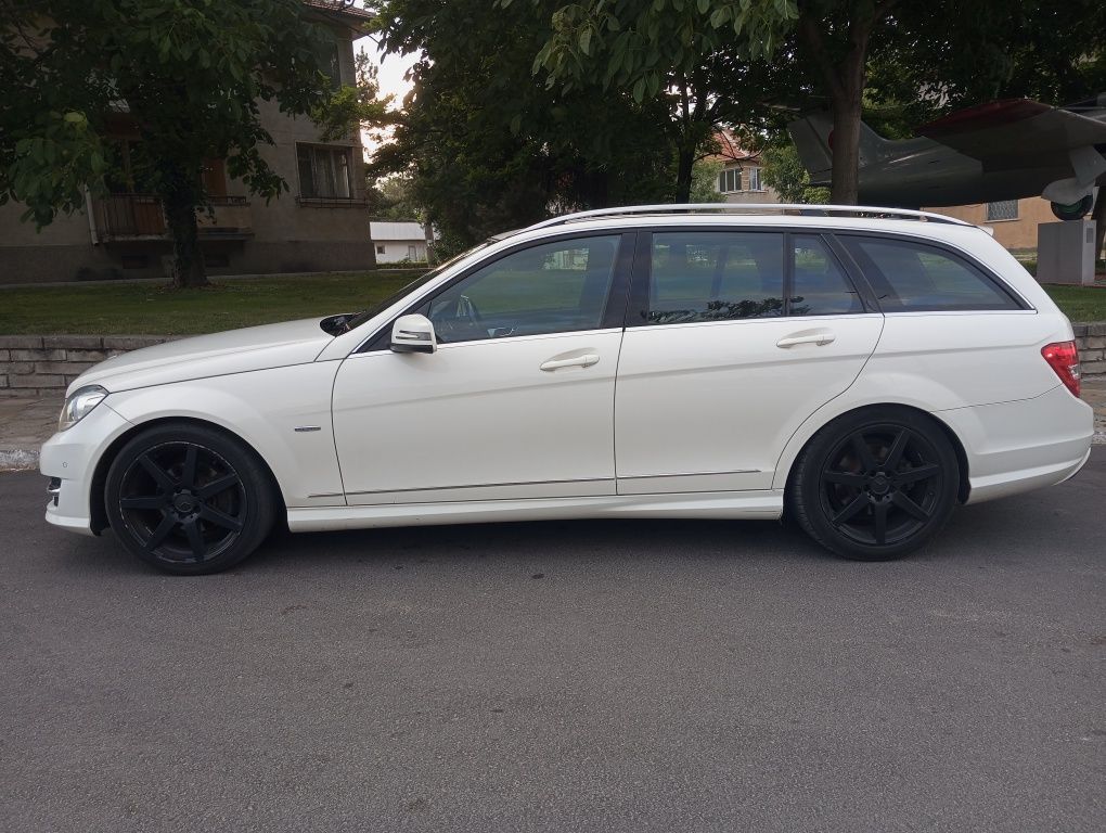 НА ЧАСТИ мерцедес Ц220 mercedes w204 C220 651