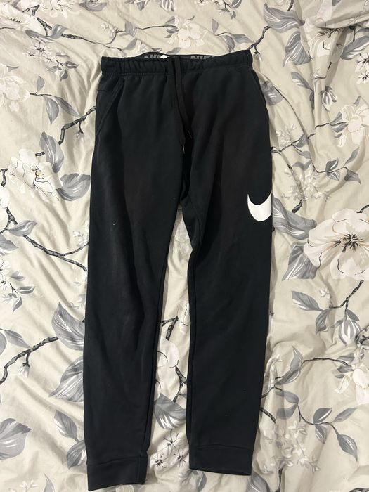 Спортно долнище Nike размер М