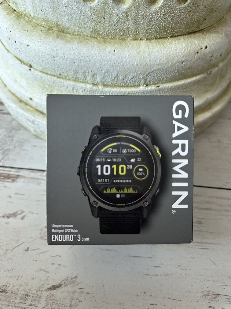 Garmin enduro 3 solar sapphire titanium.51mm