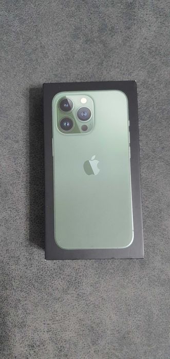 Продам IPhone 13 pro