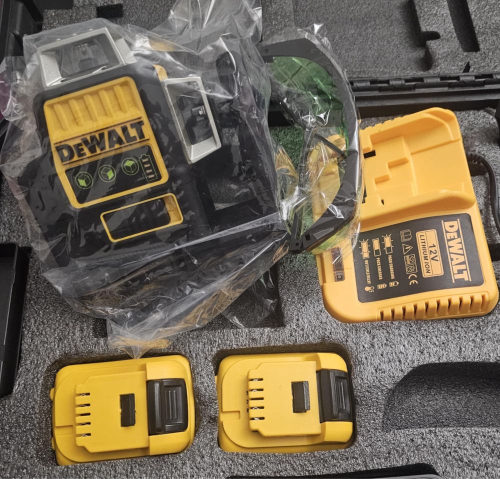 Акумулаторен Лазерен Нивелир Девалт Dewalt 18V,24V