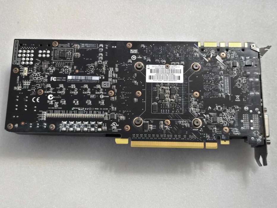 Placa video PNY Nvidia GeForce GTX 680 2GB GDDR5 PCI-e - poze reale