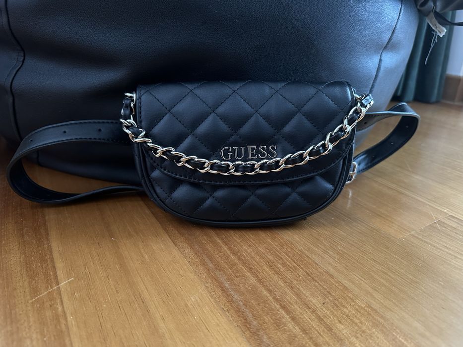 Borseta Guess model Melise