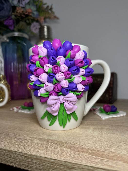 Cana cu lalele din fimo