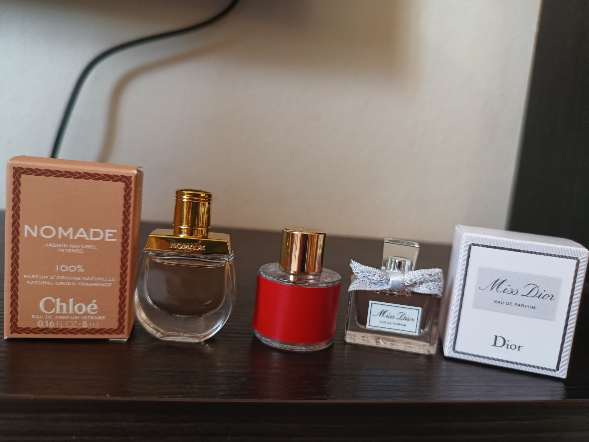 Miniaturi de parfum