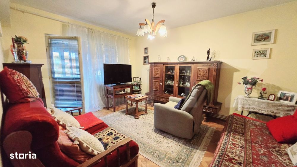 Apartament cu 4 camere,decomandat,77 mp, zona centrala, Blaj