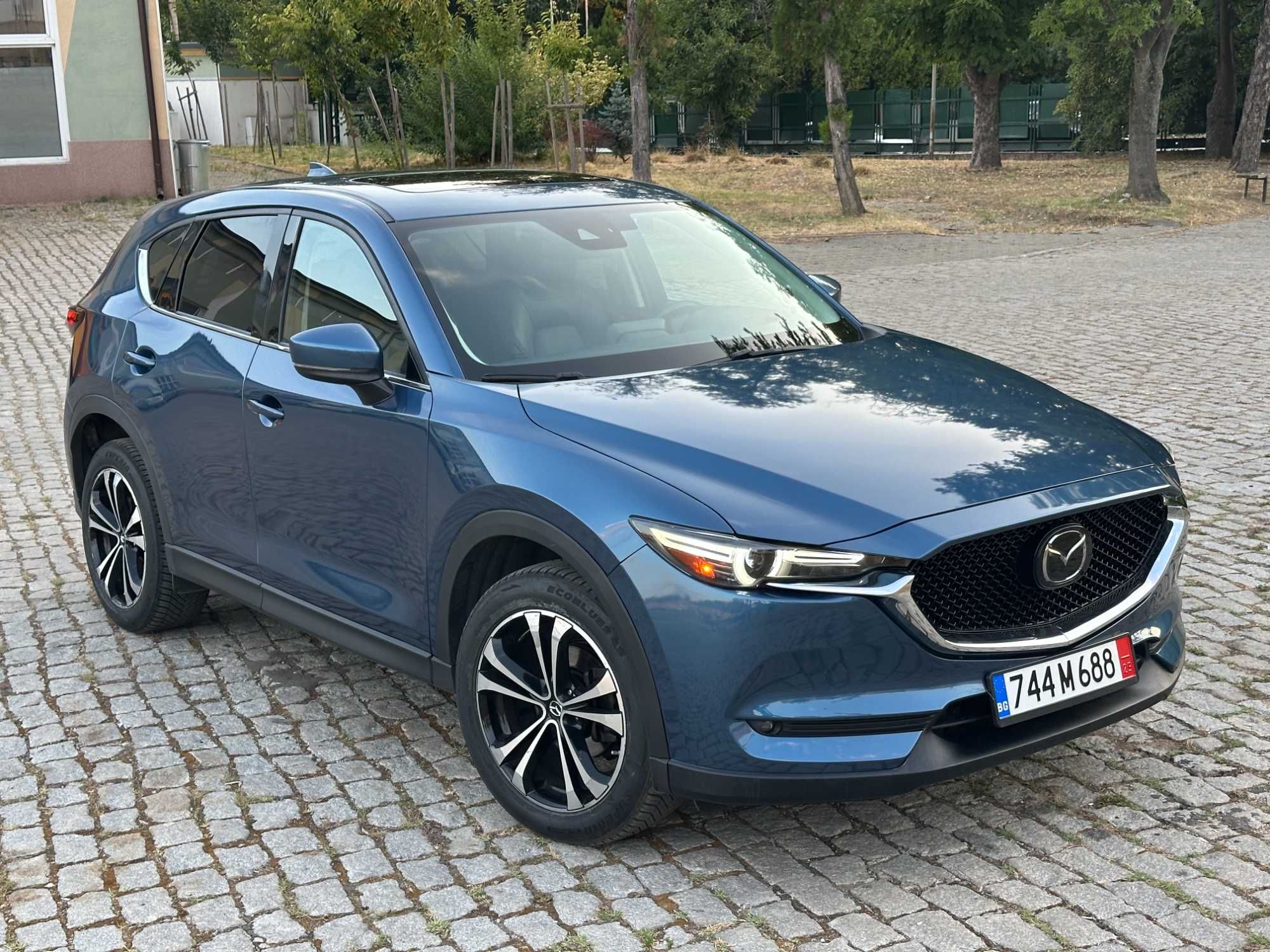 Mazda CX-5 Grand Touring AWD – модел 2019 г. с богато оборудване