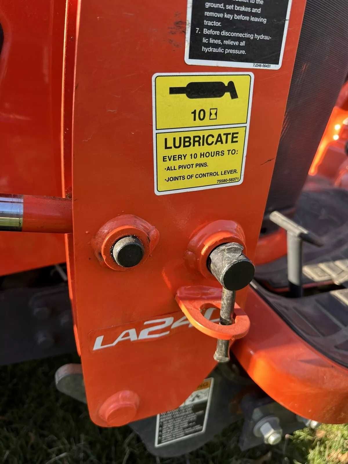 товарач KUBOTA Челен + Багерна