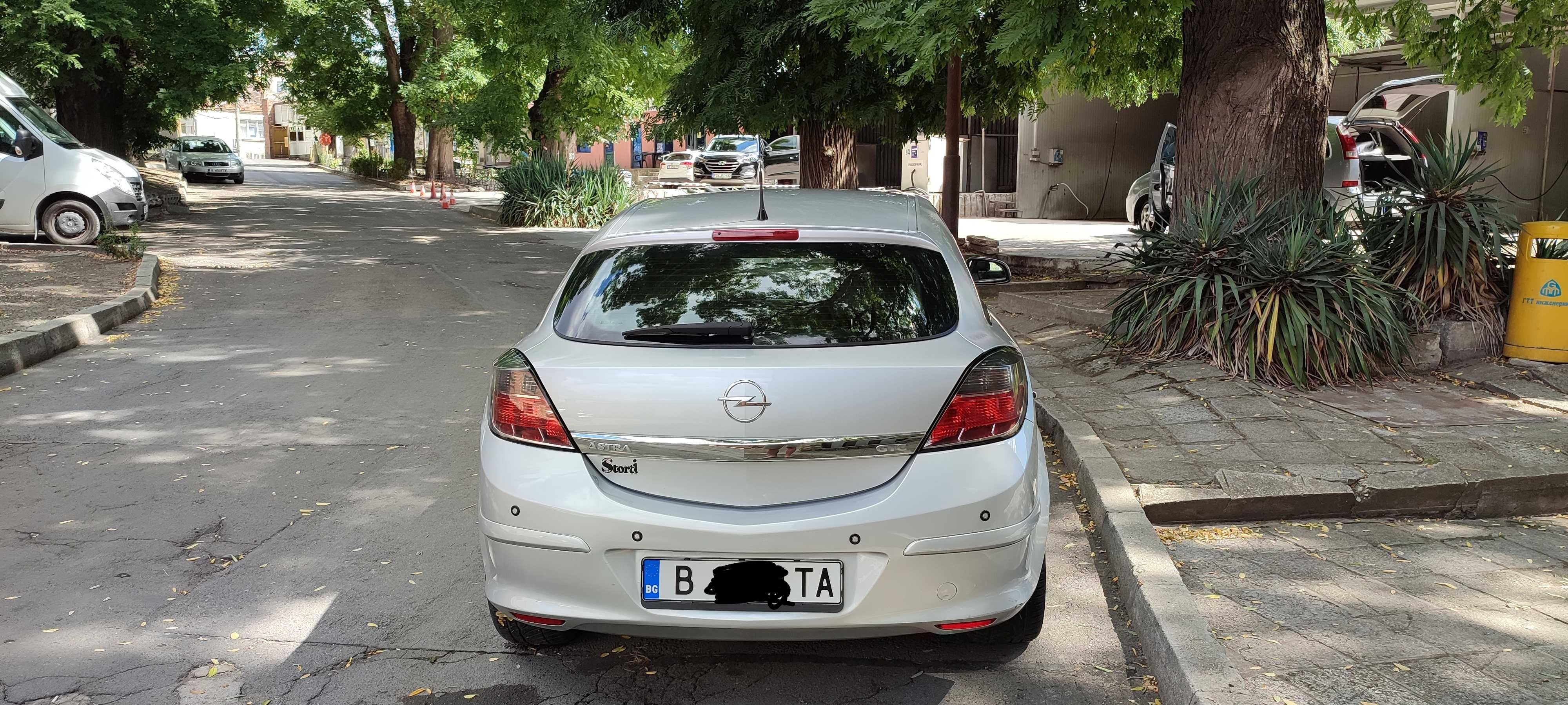 Opel Astra GTC 1.9