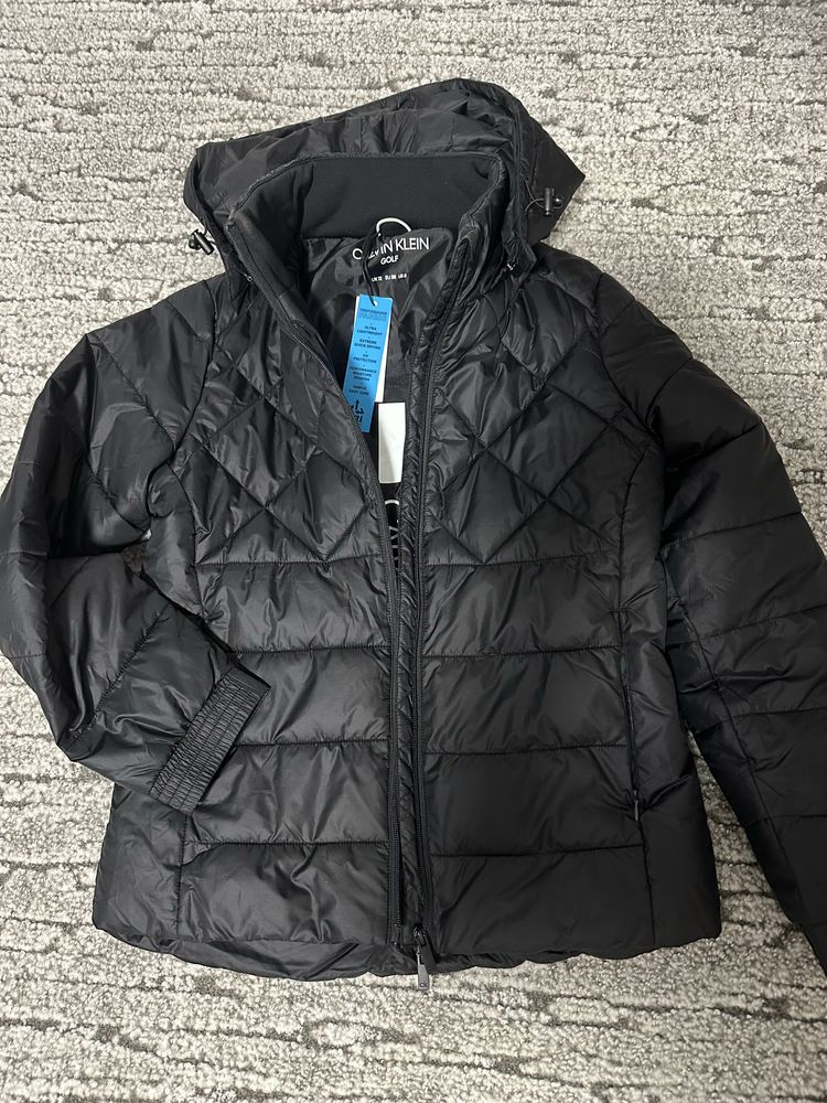 Яке Calvin Klein размер 38