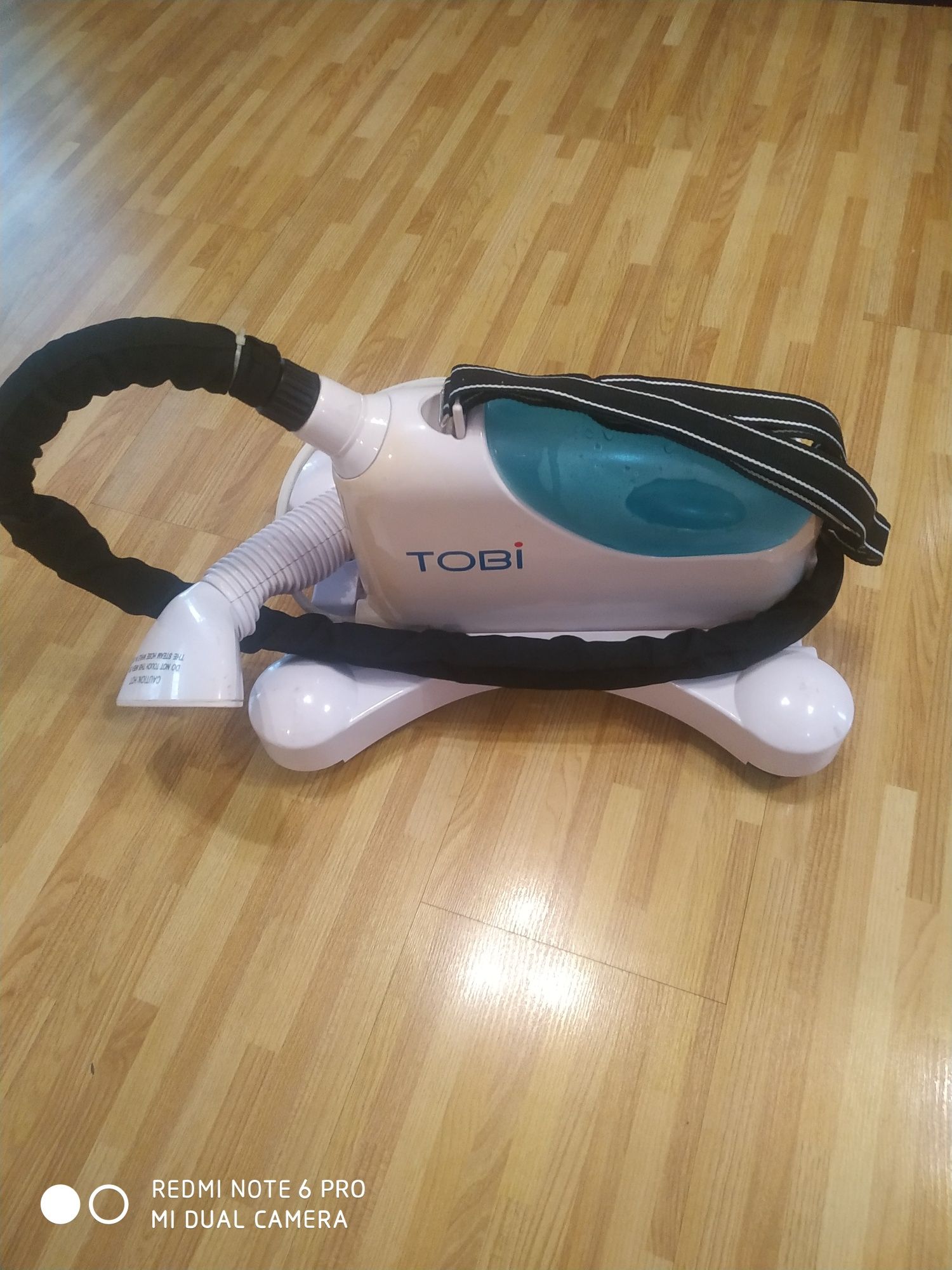 Правой утюг tobi