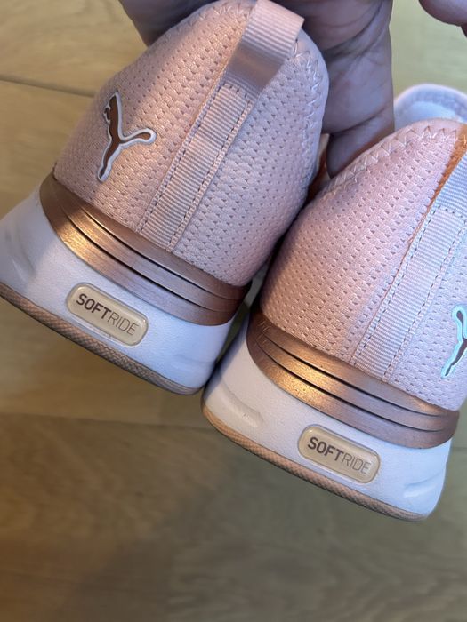 Pantofi sport Puma SoftTride