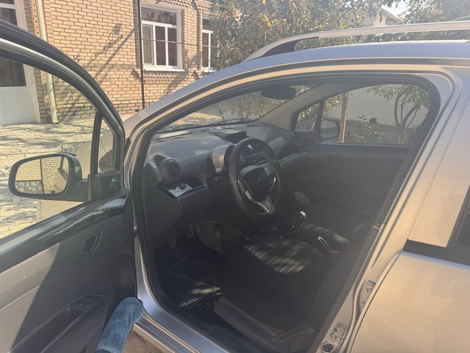 Спарк 2014 метан