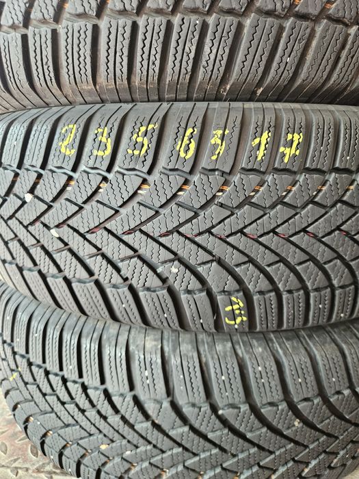 Гуми 235/65/17 дот19