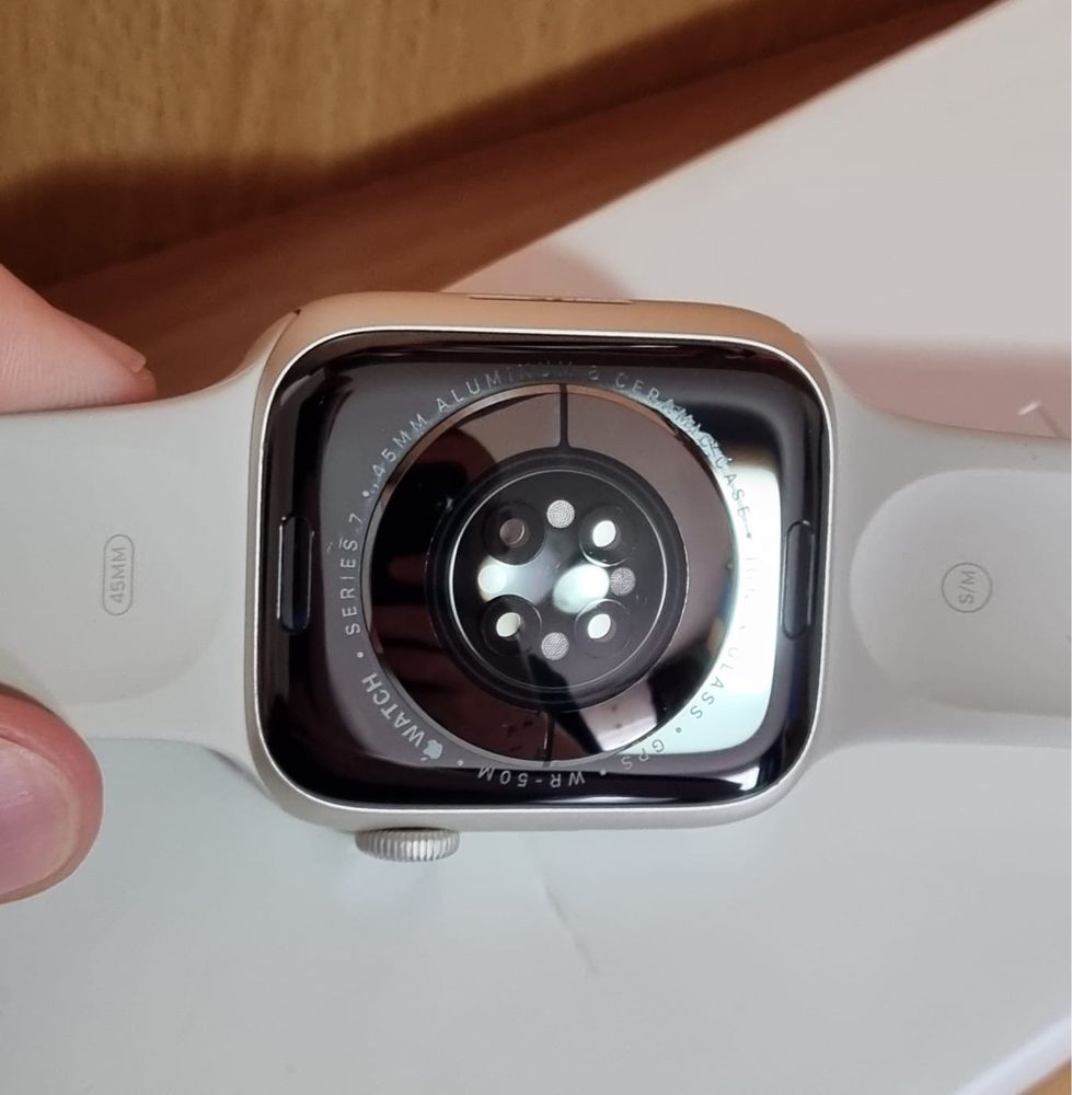 Apple Watch 7 45 mm full box