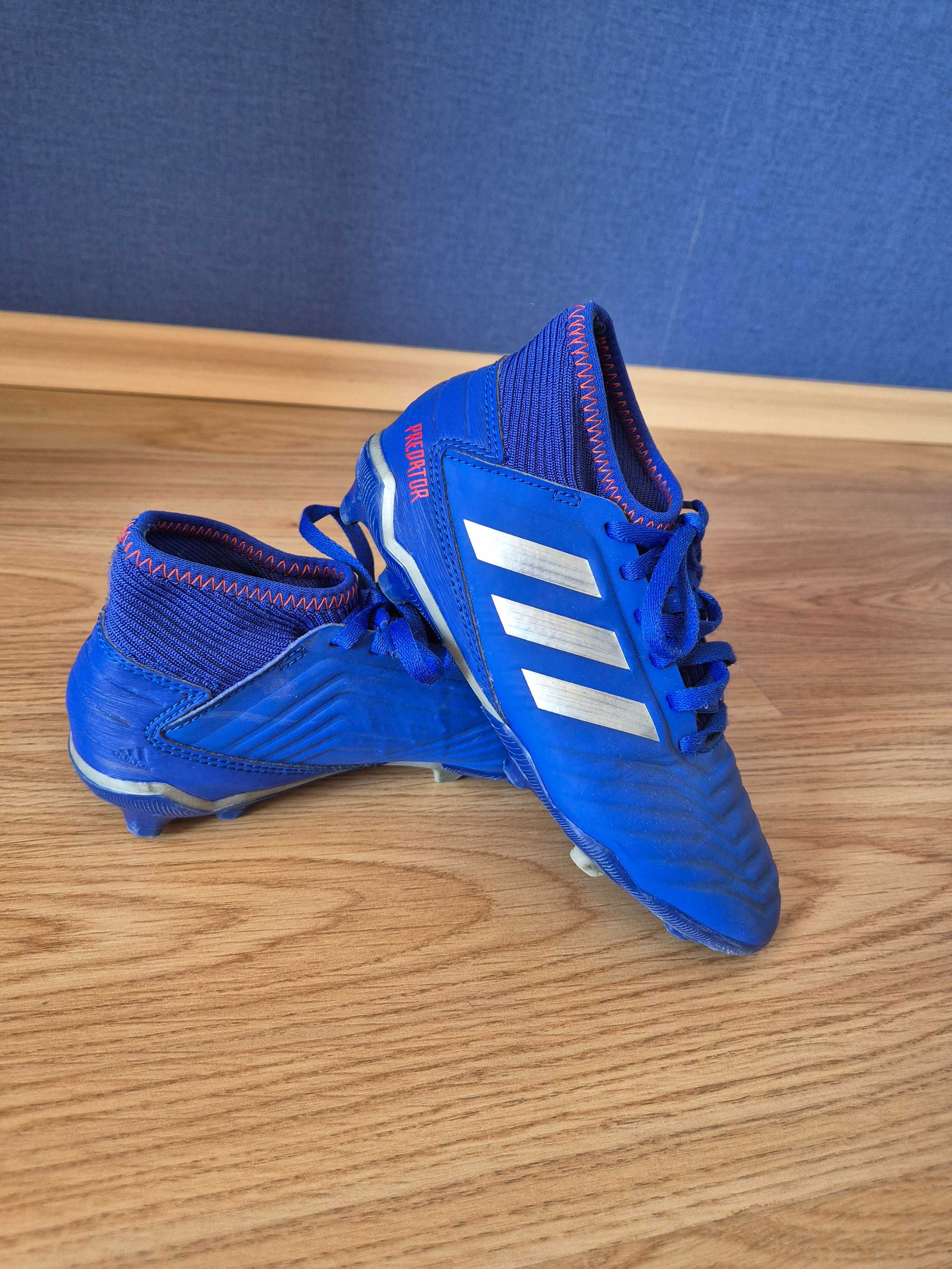Детски футболни обувки Adidas