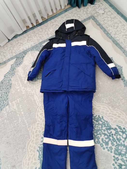 Продам спец одежду