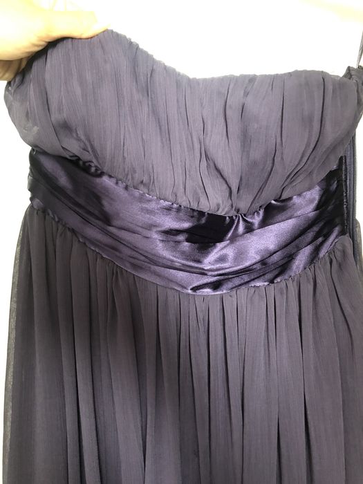 Рокля в кралско лилаво