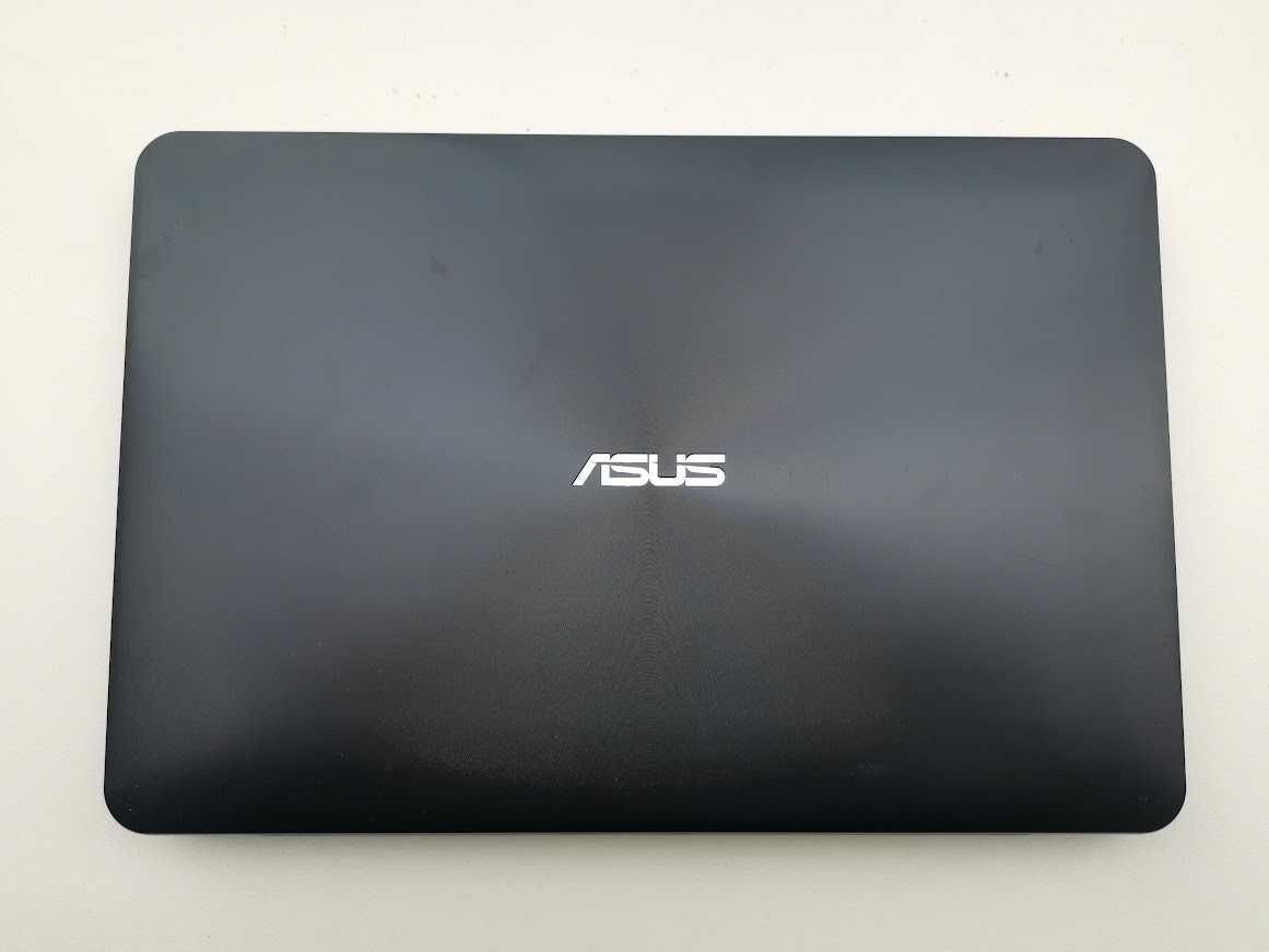 Лаптоп Asus F555L Intel Core i3-5010 4GB DDR3 500GB