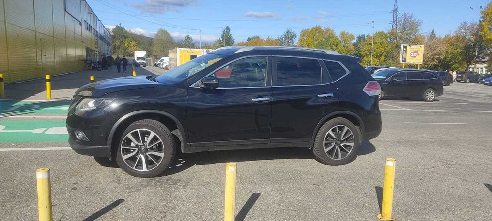 Vând Nissan X-Trail 1.6 dCi Tekna Start/Stop – 130 CP, 2015