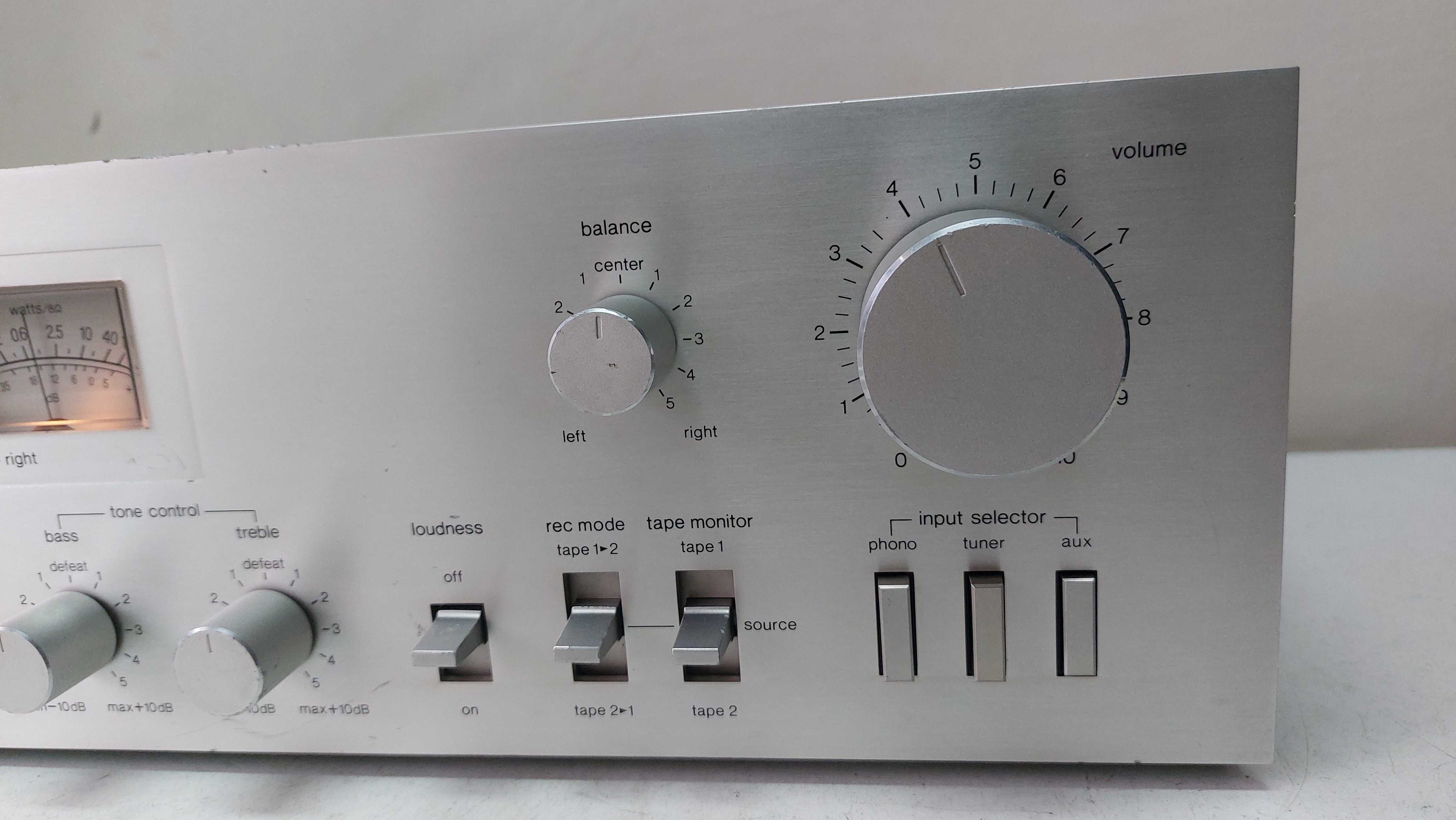 Technics SU Z 1 muzica la amplificator Vu metre ace muzica vintage