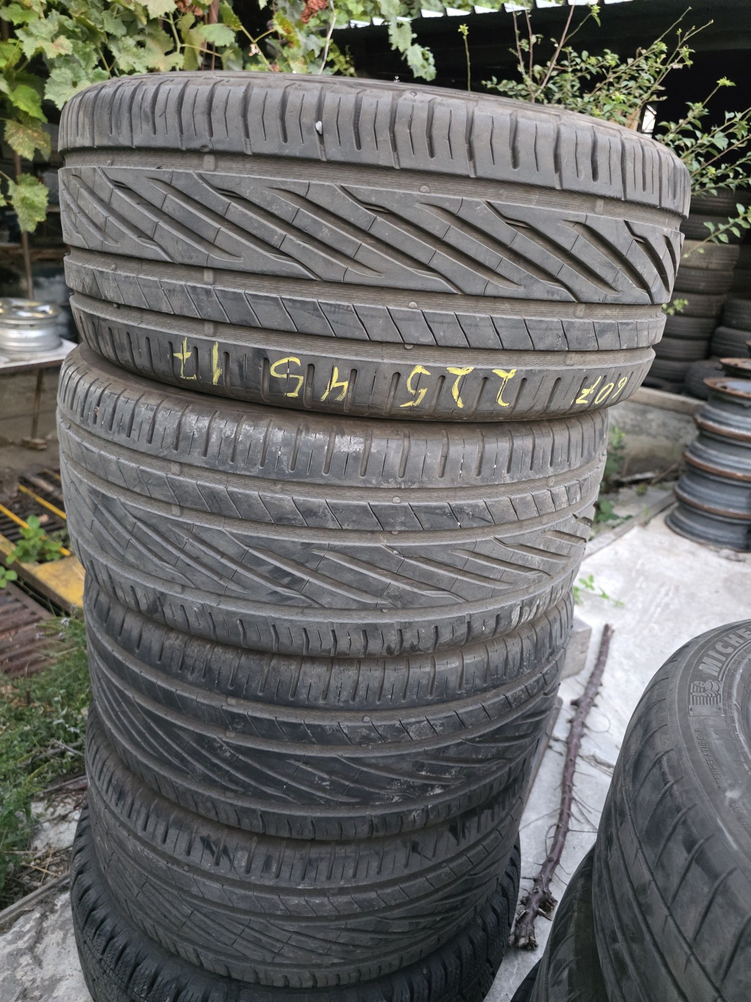 4бр Летни гуми 225 45 17 - Uniroyal - DOT 2023