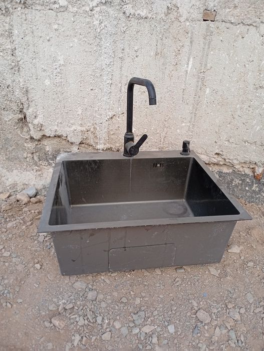 Кухонный Раковина