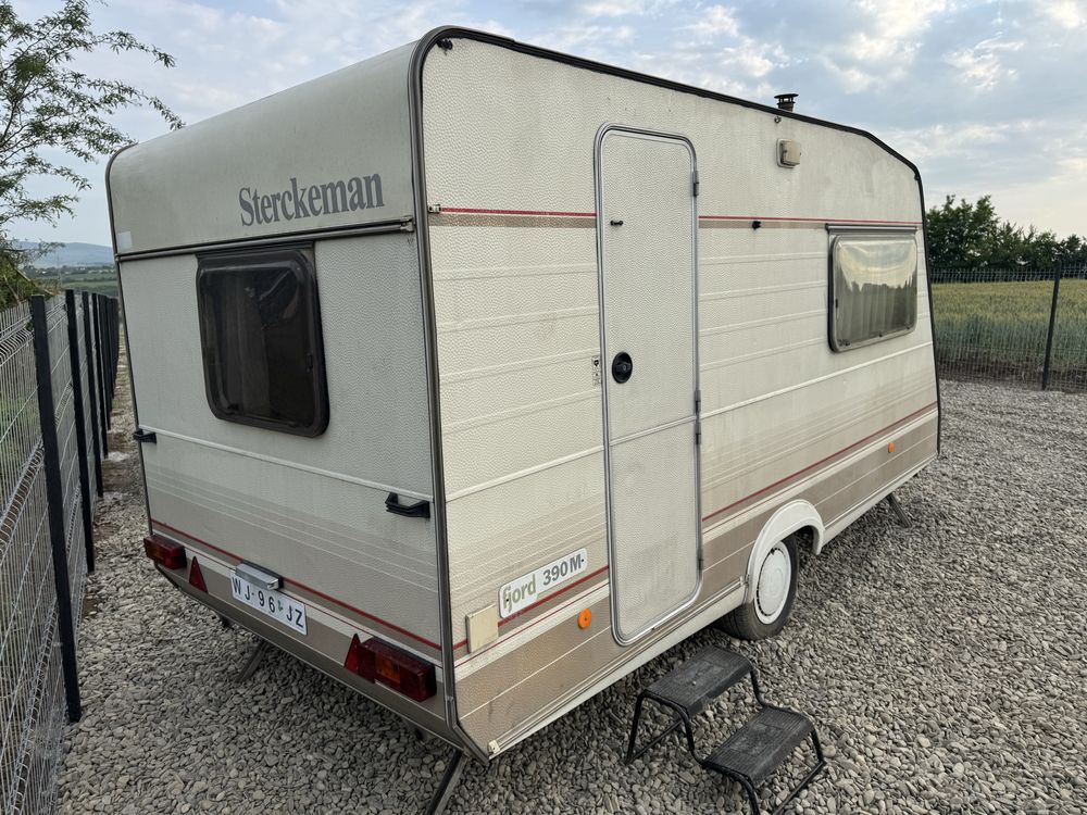 Rulotă Caravană Sterckeman Fjord 390 M cu toaletă și acte