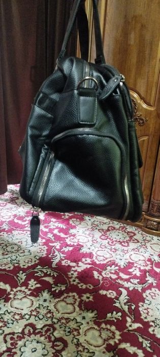 Sumka ruchnoy sotiladi