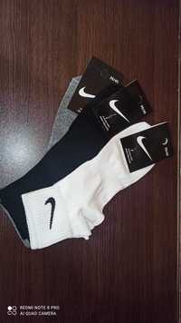 Nike чорапи памучни
