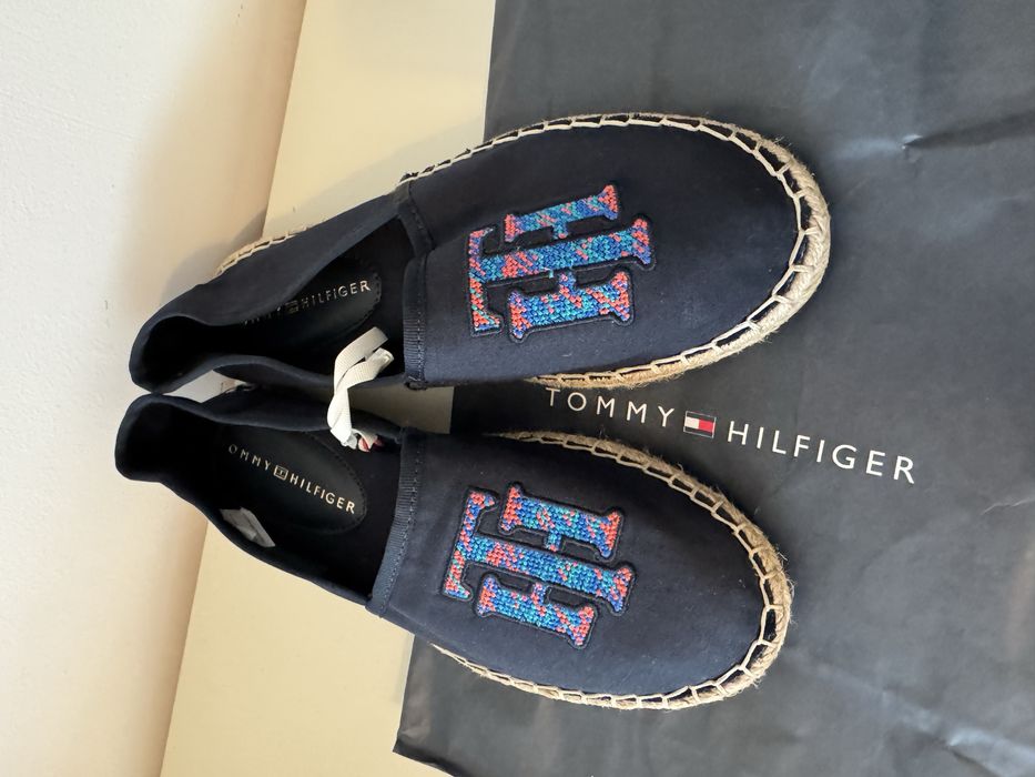 Espadrile noi Tommy Hilfiger