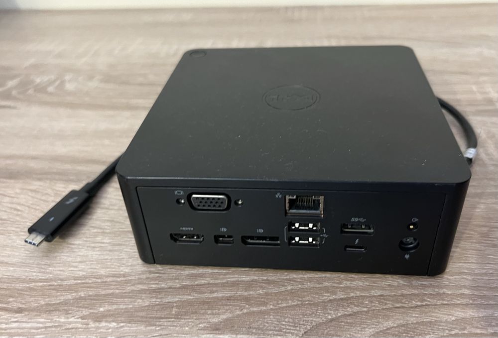 Docking Station DELL Thunderbolt HDMI Dock USB C / A TB16