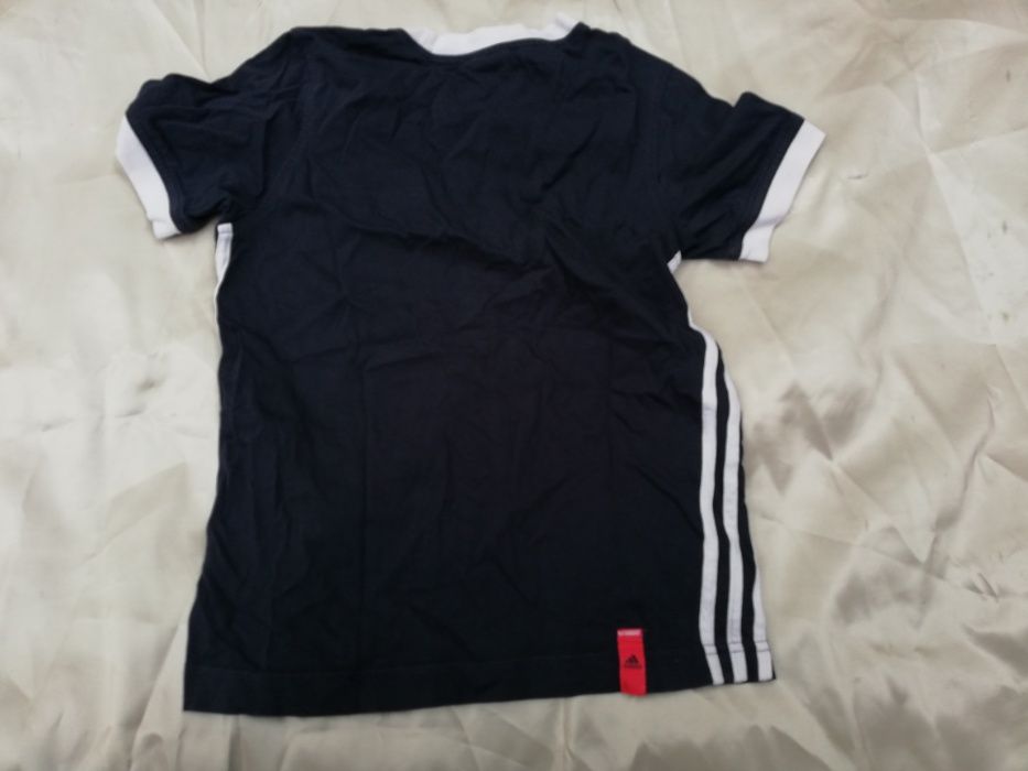 Tricou Adidas original 10 ani