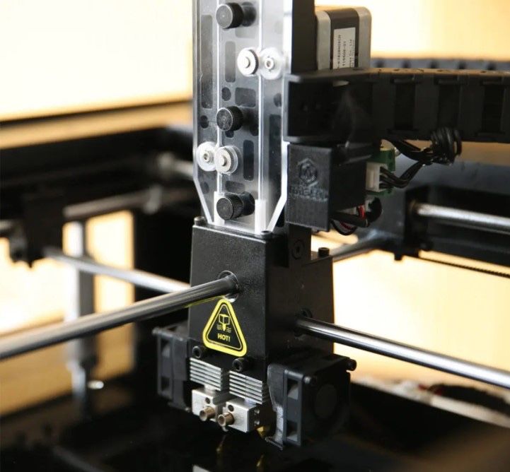 Imprimanta 3D Raise3D N2 Dual Plus