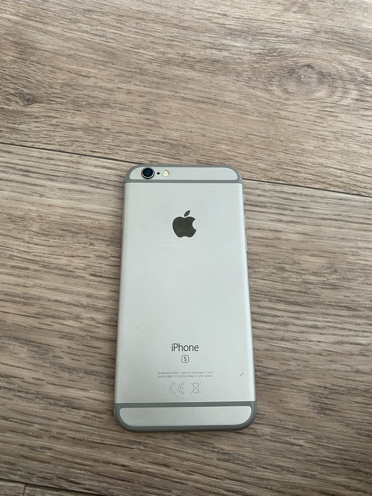 Айфон 6s.