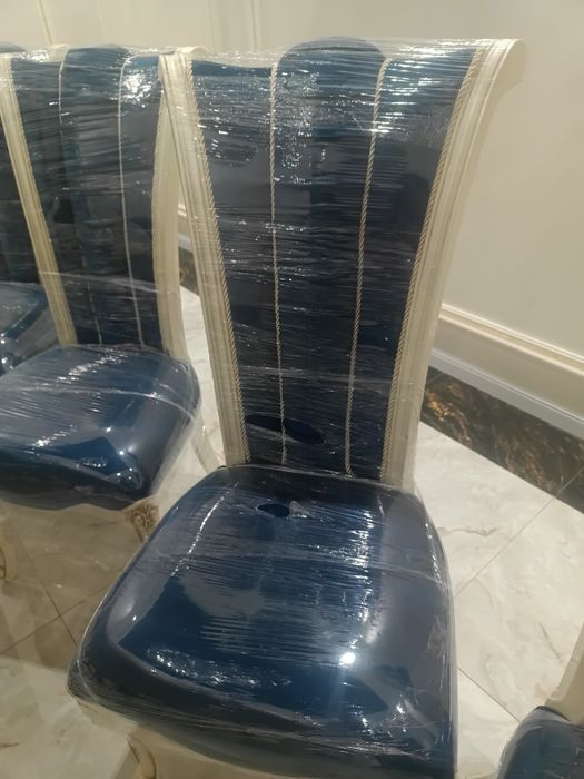 Стол стул сотилади ҳолати зўр