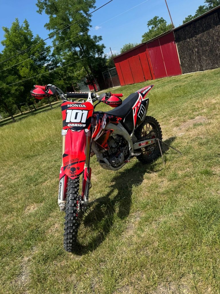 Vând honda 450 cm