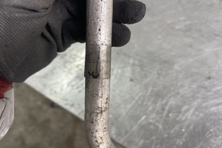 Conducta AC furtun tub  8200385984 Dacia Logan prima generatie