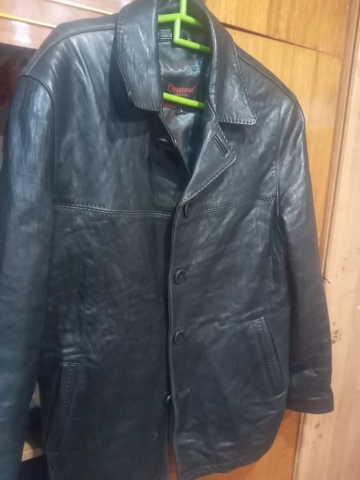 Продам морская куртка кожаная в хорошем состоянии