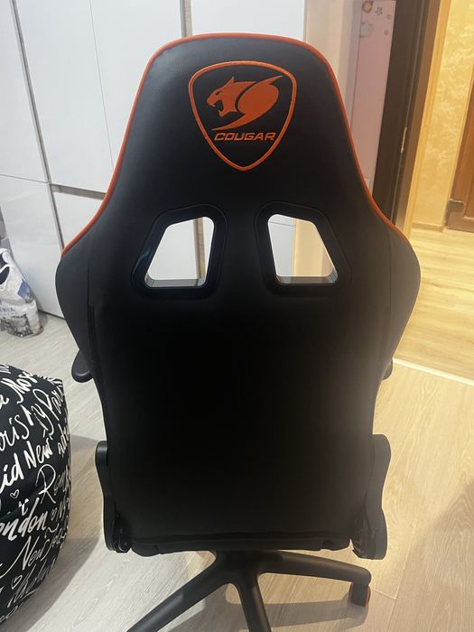 Геймърски стол Cougar Armor S