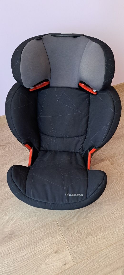 Столче за кола MAXI-COSI