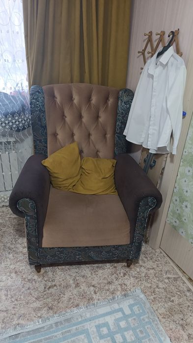 Продам кресло в хорошем состоянии