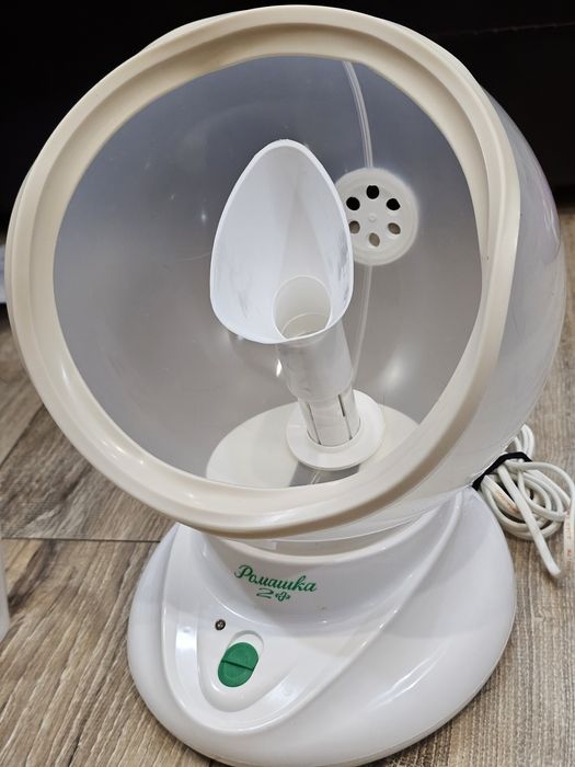 Косметологическое устройство для лица / ингалятор «Домашний доктор»