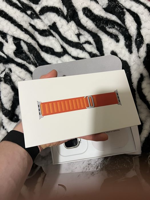 Apple Watch Ultra 2 ! Вижте Описанието! (Ограничени Бройки)