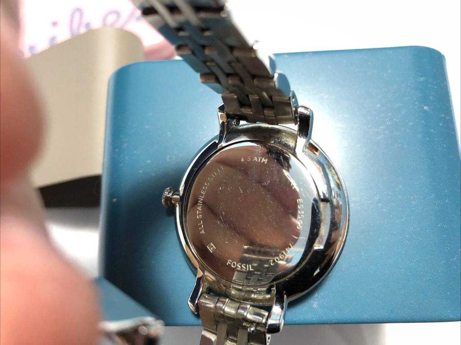 Ocazie: 3 ceasuri. 1 Fossil + 2 Daniel Klein. 1000 Ron